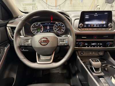 2025 Nissan Rogue, $27500. Photo 6