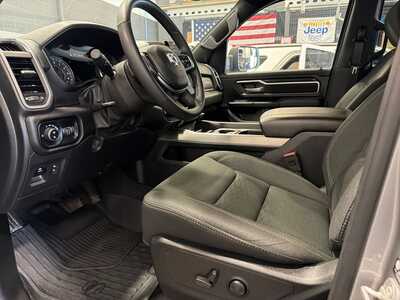 2025 RAM 1500 Crew Cab, $41000. Photo 4