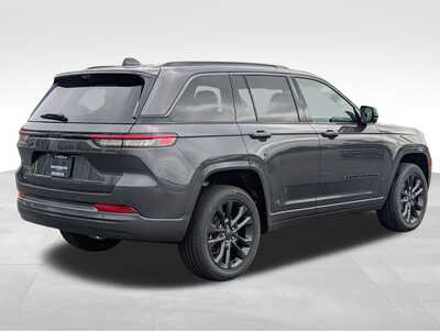2026 Jeep Grand Cherokee, $48913. Photo 2