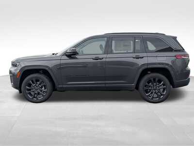2026 Jeep Grand Cherokee, $48913. Photo 3