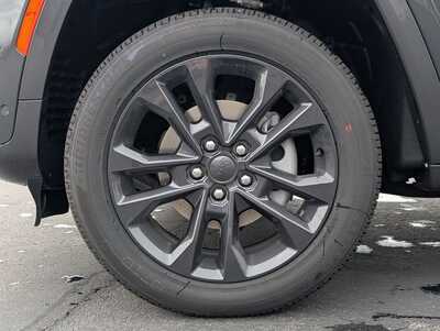 2026 Jeep Grand Cherokee, $48913. Photo 4