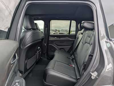 2026 Jeep Grand Cherokee, $48913. Photo 6
