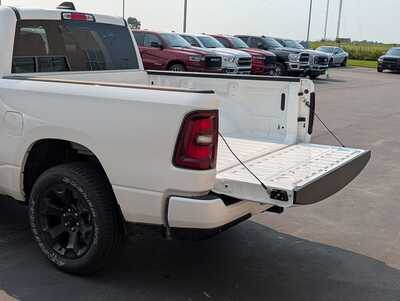 2026 RAM 1500 Crew Cab, $48638. Photo 7