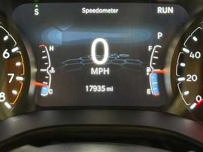 2023 Jeep Compass, $23200. Photo 11