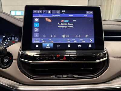 2023 Jeep Compass, $23200. Photo 7