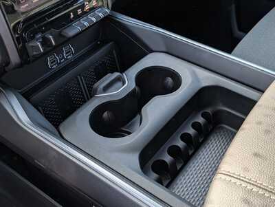 2026 RAM 3500 Crew Cab, $68815. Photo 11