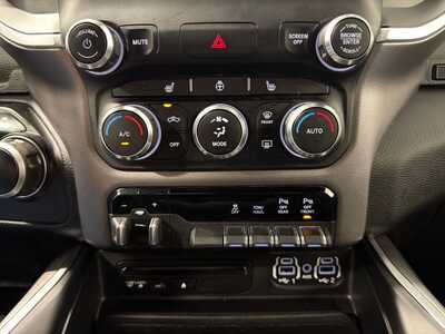 2019 RAM 1500 Crew Cab, $24000. Photo 9