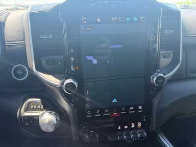 2022 RAM 2500, $20000. Photo 8