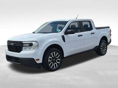 2024 Ford Maverick, $23500. Photo 2