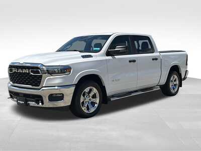 2025 RAM 1500 Crew Cab, $42500. Photo 2