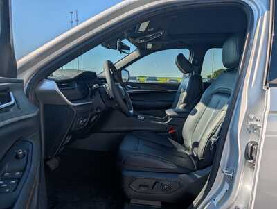 2026 Jeep Grand Cherokee, $47563. Photo 5