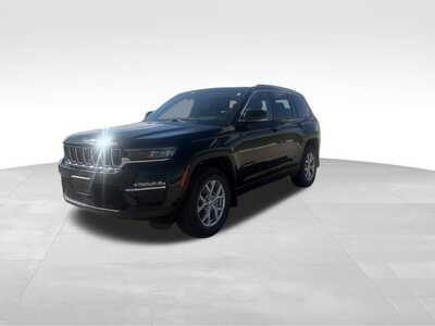 2022 Jeep Grand Cherokee, $30500. Photo 3