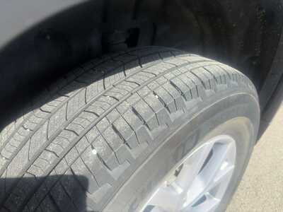 2022 Jeep Grand Cherokee, $30500. Photo 9