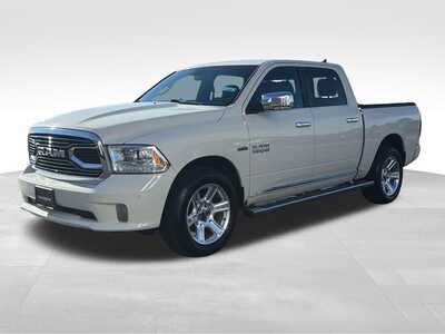 2016 RAM 1500 Crew Cab, $20000. Photo 2