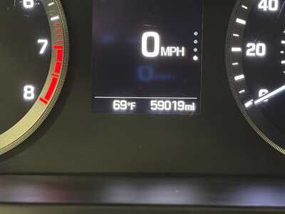 2016 Hyundai Sonata, $12900. Photo 10