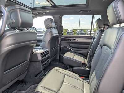 2026 Jeep Grand Wagoneer, $71625. Photo 6