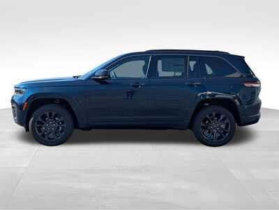 2026 Jeep Grand Cherokee, $48678. Photo 3