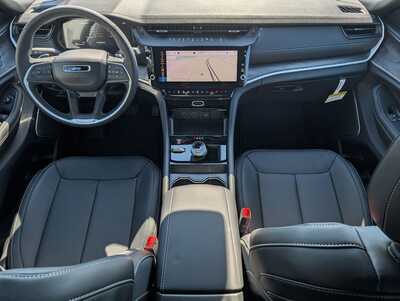 2026 Jeep Grand Cherokee, $48678. Photo 8