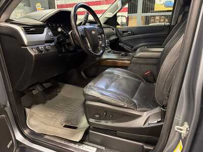 2019 Chevrolet Tahoe, $19000. Photo 3