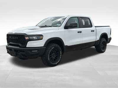 2025 RAM 1500 Crew Cab, $45000. Photo 2