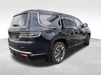 2023 Jeep Grand Wagoneer, $58000. Photo 2