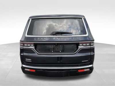 2023 Jeep Grand Wagoneer, $58000. Photo 3