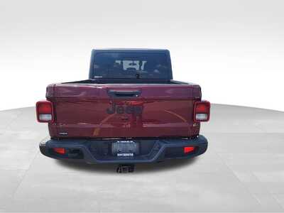2021 Jeep Gladiator, $27000. Photo 10