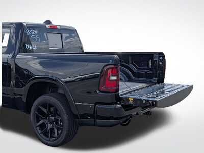 2026 RAM 1500 Crew Cab, $60224. Photo 7