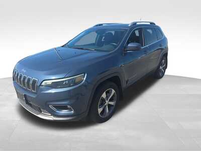 2020 Jeep Cherokee, $19000. Photo 2