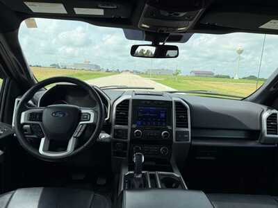 2019 Ford F150 Crew Cab, $31000. Photo 8