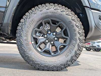 2026 RAM 1500 Crew Cab, $80922. Photo 4