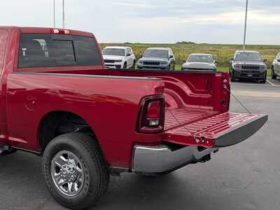 2026 RAM 2500 Crew Cab, $54767. Photo 7