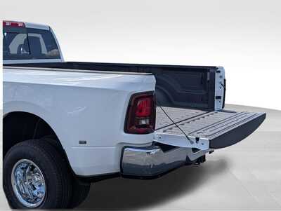 2026 RAM 3500 Reg Cab, $65104. Photo 6