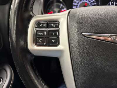 2012 Chrysler 200, $0. Photo 11