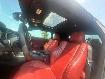 2018 Dodge Challenger, $60000. Photo 11