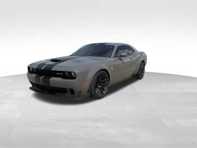 2018 Dodge Challenger, $60000. Photo 3