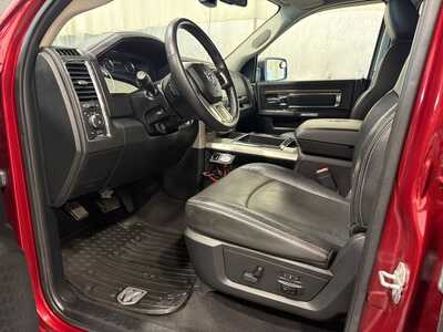 2015 RAM 1500 Ext Cab, $18000. Photo 3