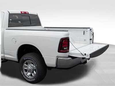 2026 RAM 3500 Crew Cab, $55383. Photo 7