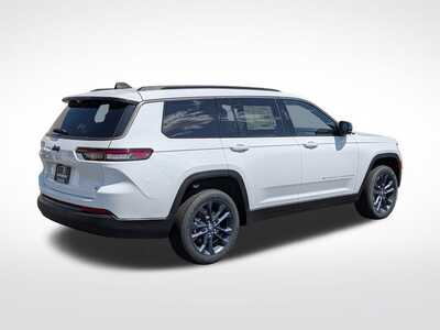 2026 Jeep Grand Cherokee L, $47571. Photo 2