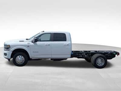 2026 RAM 3500 Crew Cab, $82450. Photo 3