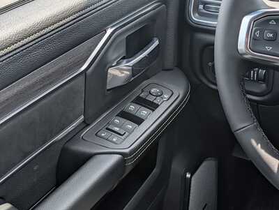 2026 RAM 3500 Crew Cab, $82450. Photo 9