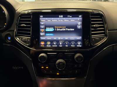2020 Jeep Grand Cherokee, $26900. Photo 11