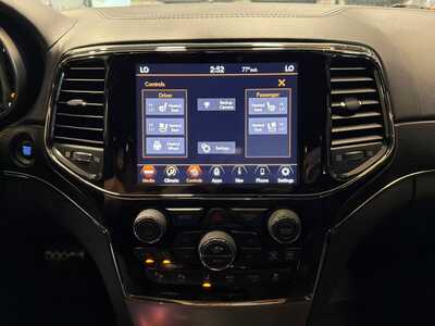 2020 Jeep Grand Cherokee, $26900. Photo 8