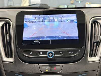 2025 Chevrolet Malibu, $18000. Photo 10