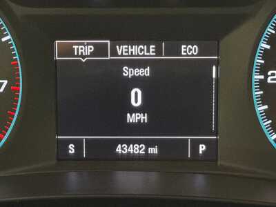 2025 Chevrolet Malibu, $18000. Photo 11