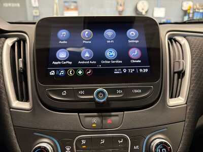 2025 Chevrolet Malibu, $18000. Photo 8