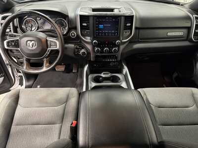 2019 RAM 1500 Crew Cab, $27900. Photo 4