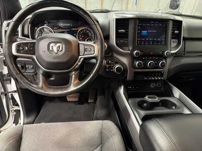 2019 RAM 1500 Crew Cab, $27900. Photo 5