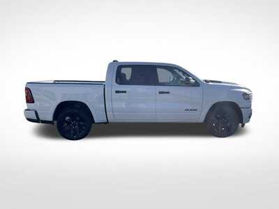 2026 RAM 1500 Crew Cab, $57092. Photo 8