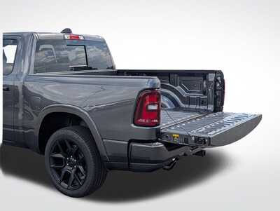2026 RAM 1500 Crew Cab, $60224. Photo 7